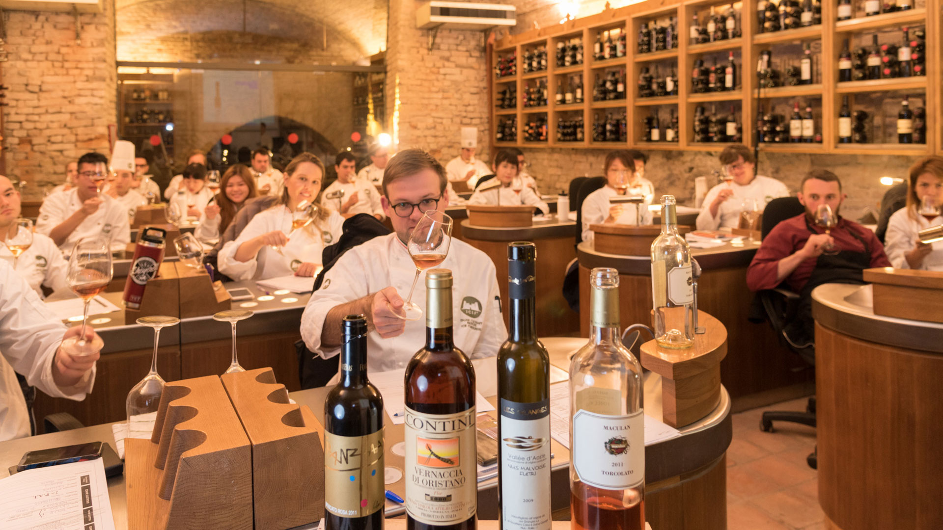 Corso sui vini italiani e sull'abbinamento cibo-vino
